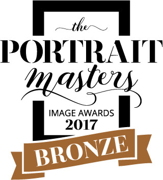 Bronze The Portrait Masters 2017 Award - Black