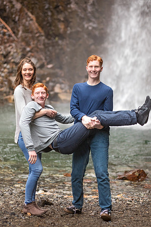 Family Portrait Adventures with Jeannine Pound Photography in Seattle