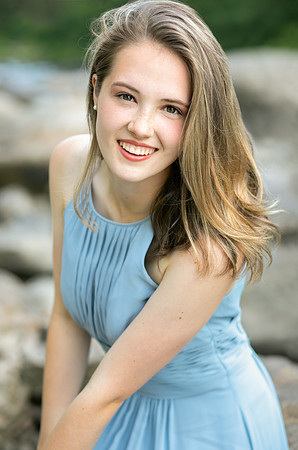 Senior Portraits with Jeannine Pound Photography