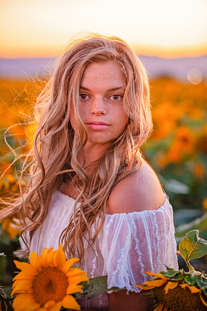 Senior Portraits with Jeannine Pound Photography in Ellensburg