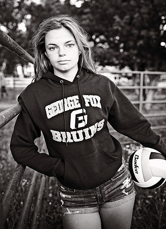 Senior Portraits with Jeannine Pound Photography in Ellensburg