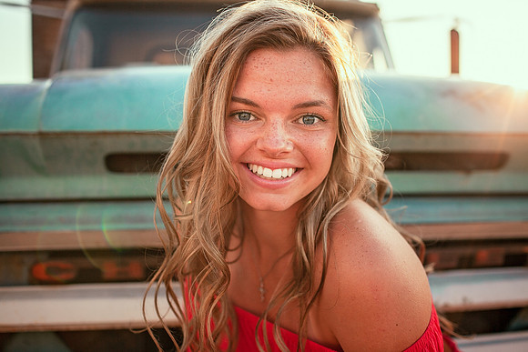 Senior Portraits with Jeannine Pound Photography in Ellensburg